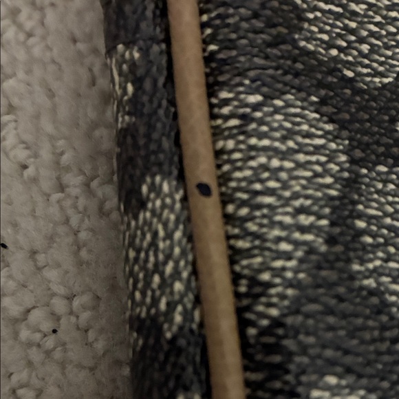 vintage Yves Saint Laurent PVC canvas clutch bag with a giraffe pattern 👝 - Picture 7 of 7